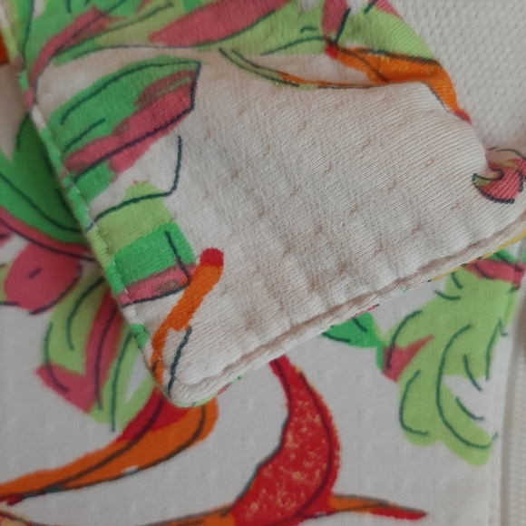 ICIKULS Bright Floral Design Textured Athletic Long Sleeve Shirt Mesh 1/4 Zip - Picture 2 of 7